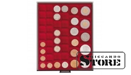 Numismatic box in the RAUCHGLAS modification with 45 rectangular compartments for coins/coin capsules with diameters up to 24, 28, 39, and 44 mm.